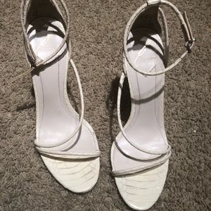 Brian Atwood size 9 sandals high heels